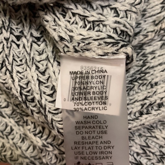 Vince Camuto eyelash and shaker knit colorblock pullover sweater M - Picture 7 of 7